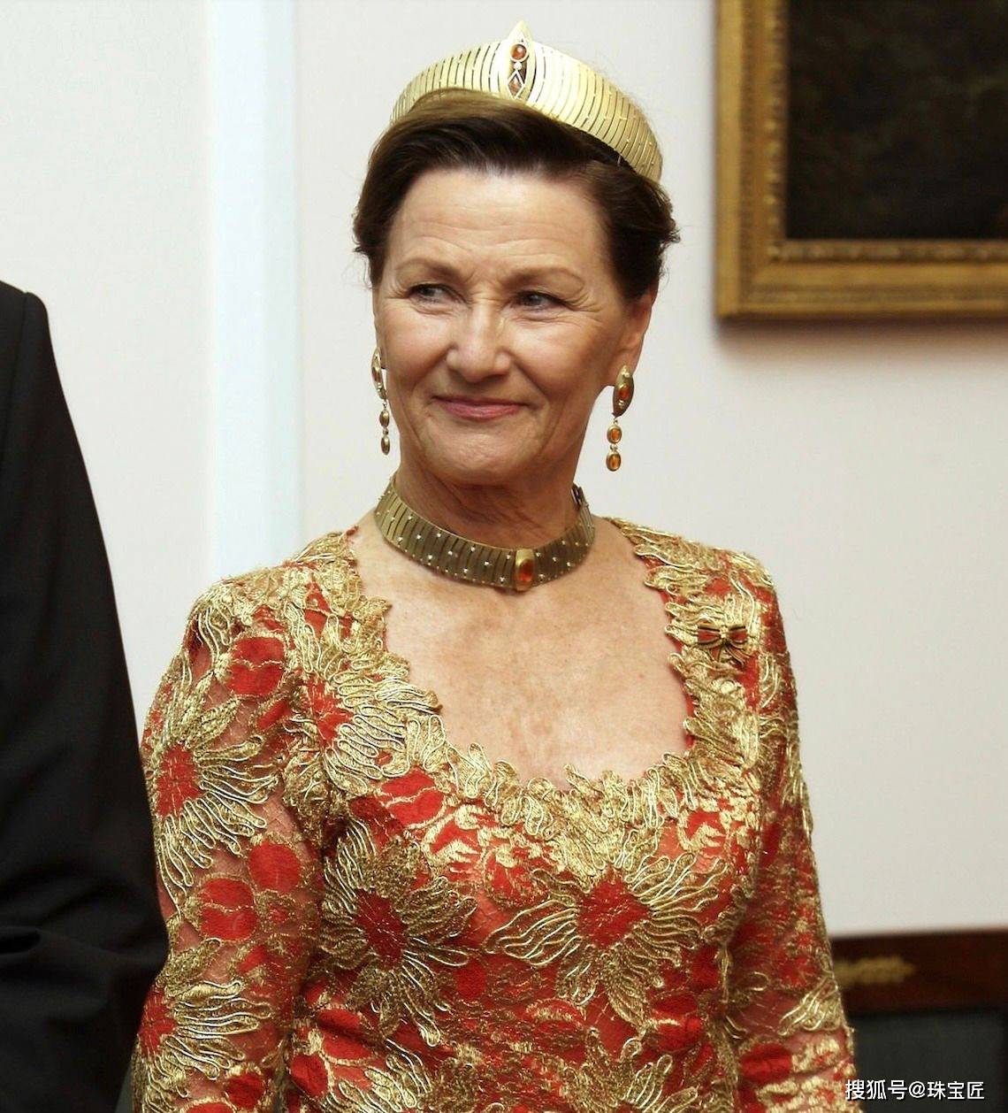 开元棋牌下载|成人礼开战斗机继承箱里装满传世冠冕!挪威00后女王储才是真·隐藏王者!(图64) 开元棋牌下载|成人礼开战斗机继承箱里装满传世冠冕!挪威00后女王储才是真·隐藏王者!(图64)